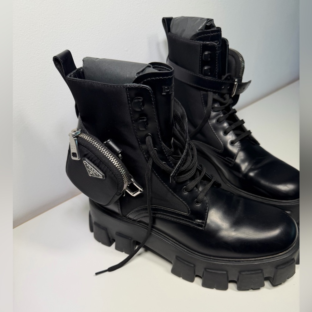 Prada Monolith Combat Boots Black Re-Nylon Leather Pouches EU 40.5 - Picture 2 of 10